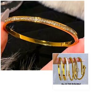 STAINLESS STEEL ONER GOLD PLATED STONE BRACELET